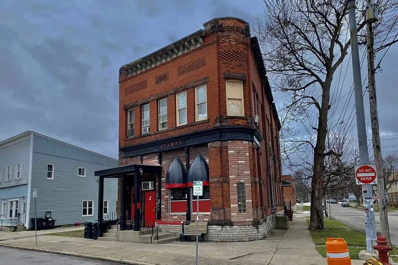 Cheap Rent, One Good Dive: Why College Towns Keep Manufacturing Indie Scenes